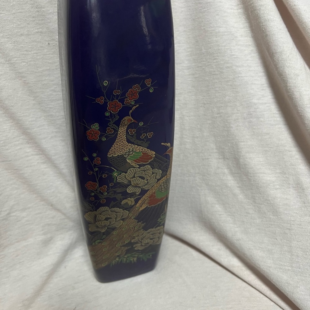 COBOLT blue Japanese peacock vase 11”/3”